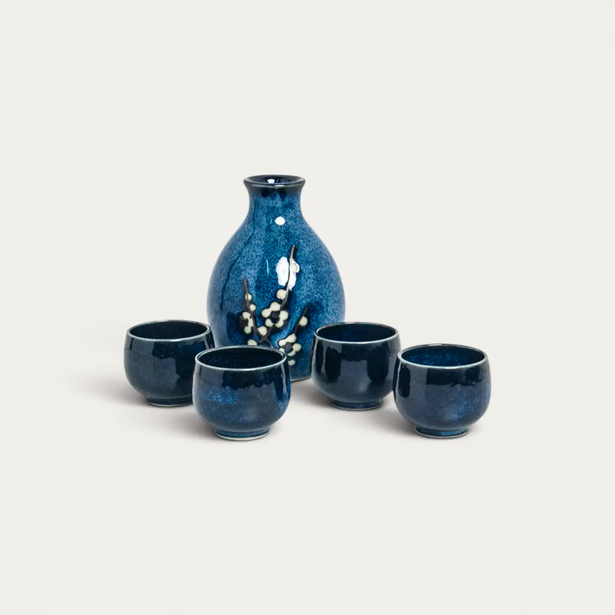 Serviço de saké em porcelana