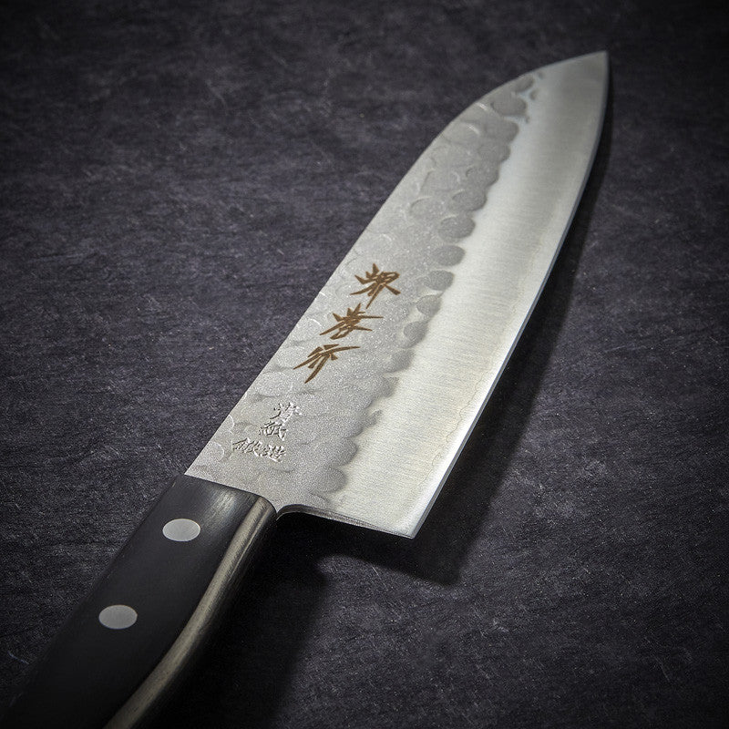 Coltello Santoku, lama martellata 165 mm