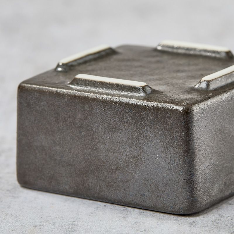 Square amuse-bouche dish
