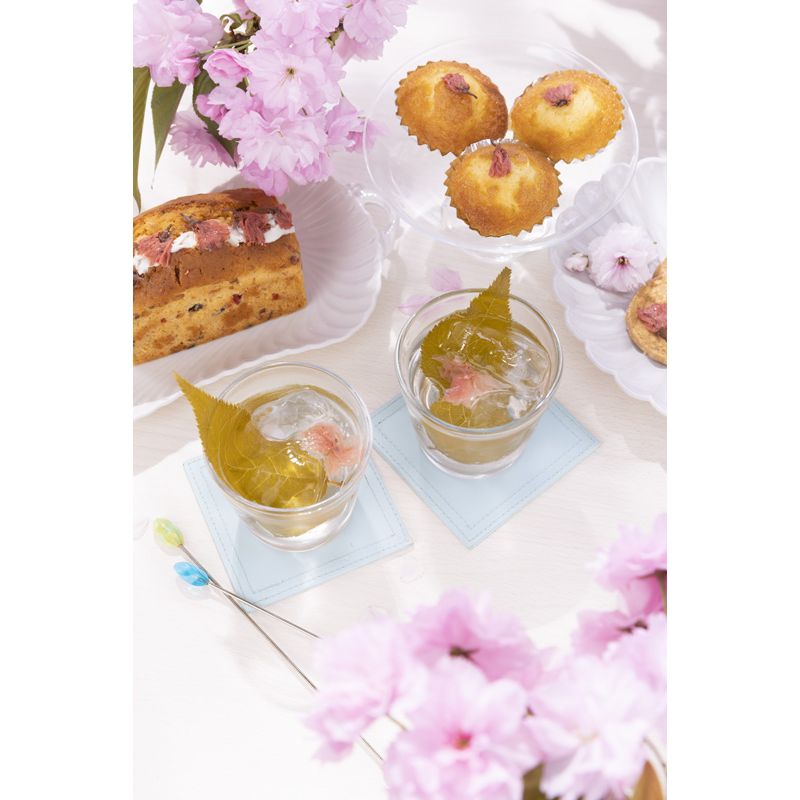 Hojas de cerezo sakura azucaradas