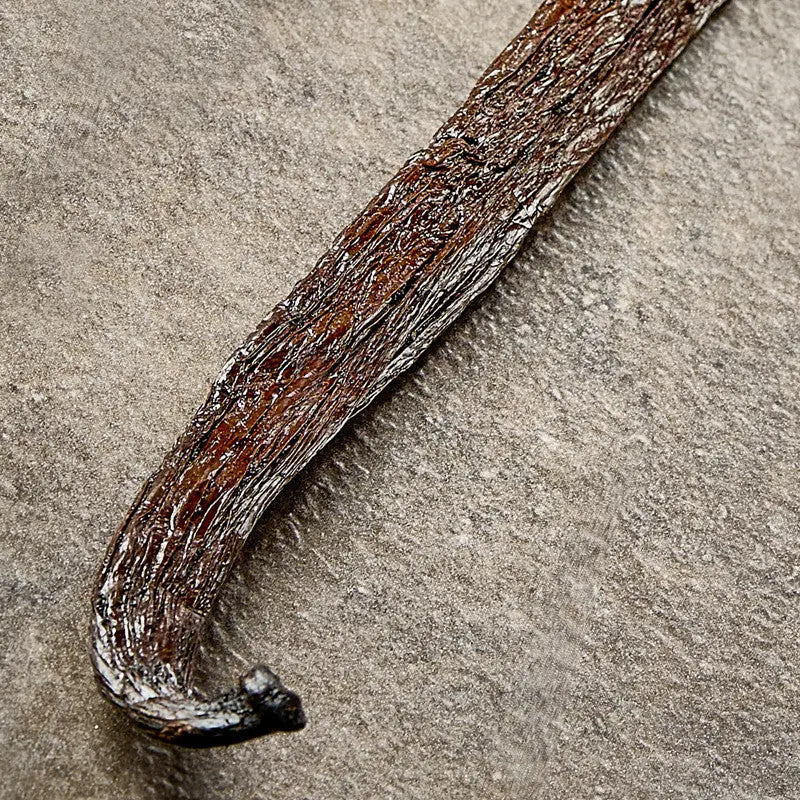 Whole black vanilla pod, Pompona, origin Madagascar 20-24cm