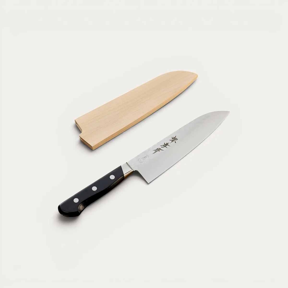 Faca Grand Santoku, lame martelada 180 mm
