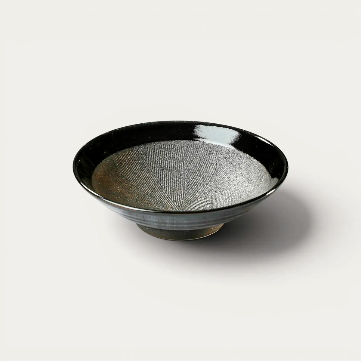 Bord kushime membachi kuroshu maki Ø 24,5 cm, diepte 7,5 cm