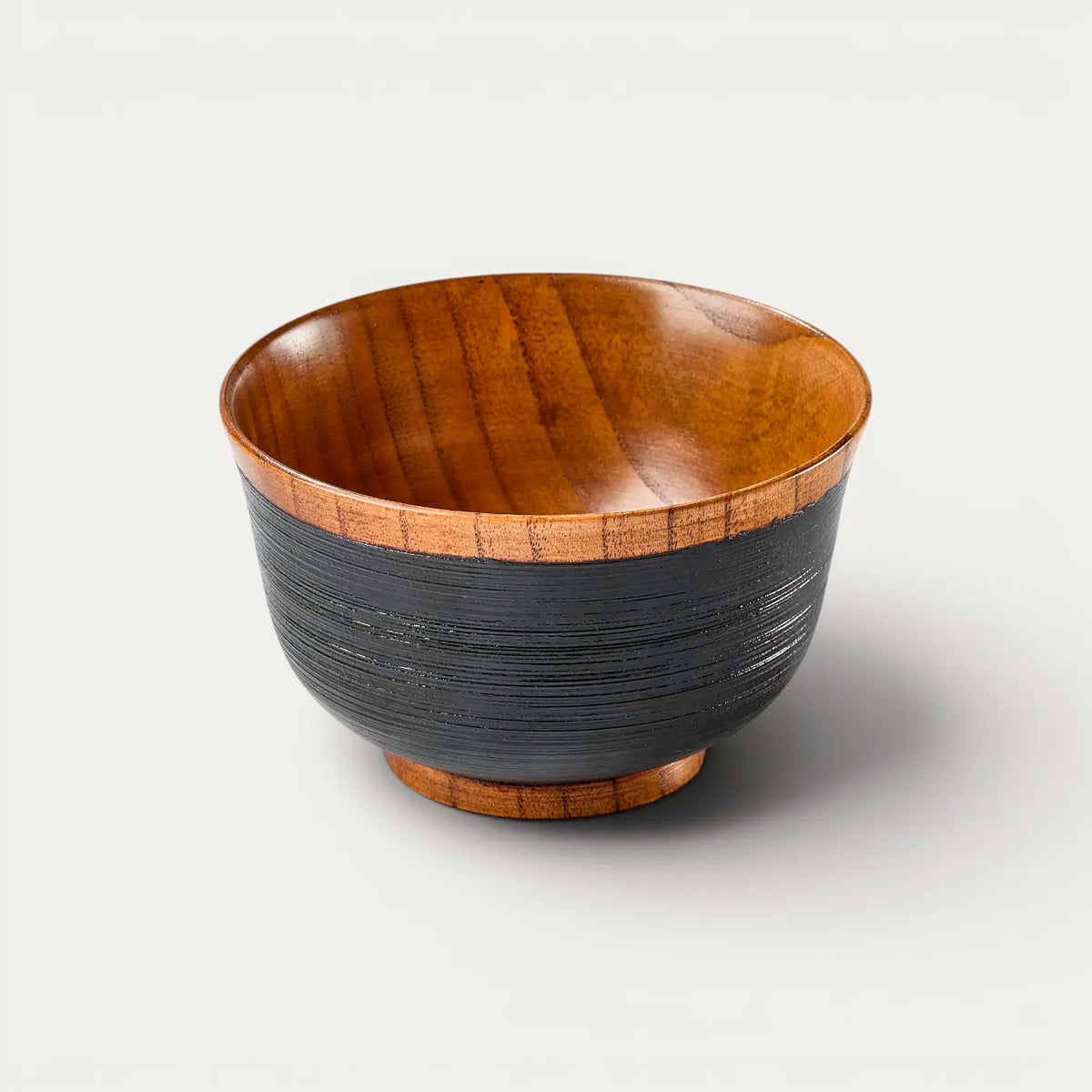 Hakeme Lacquered Jujube Wood Bowl, ø 128 x 80 mm