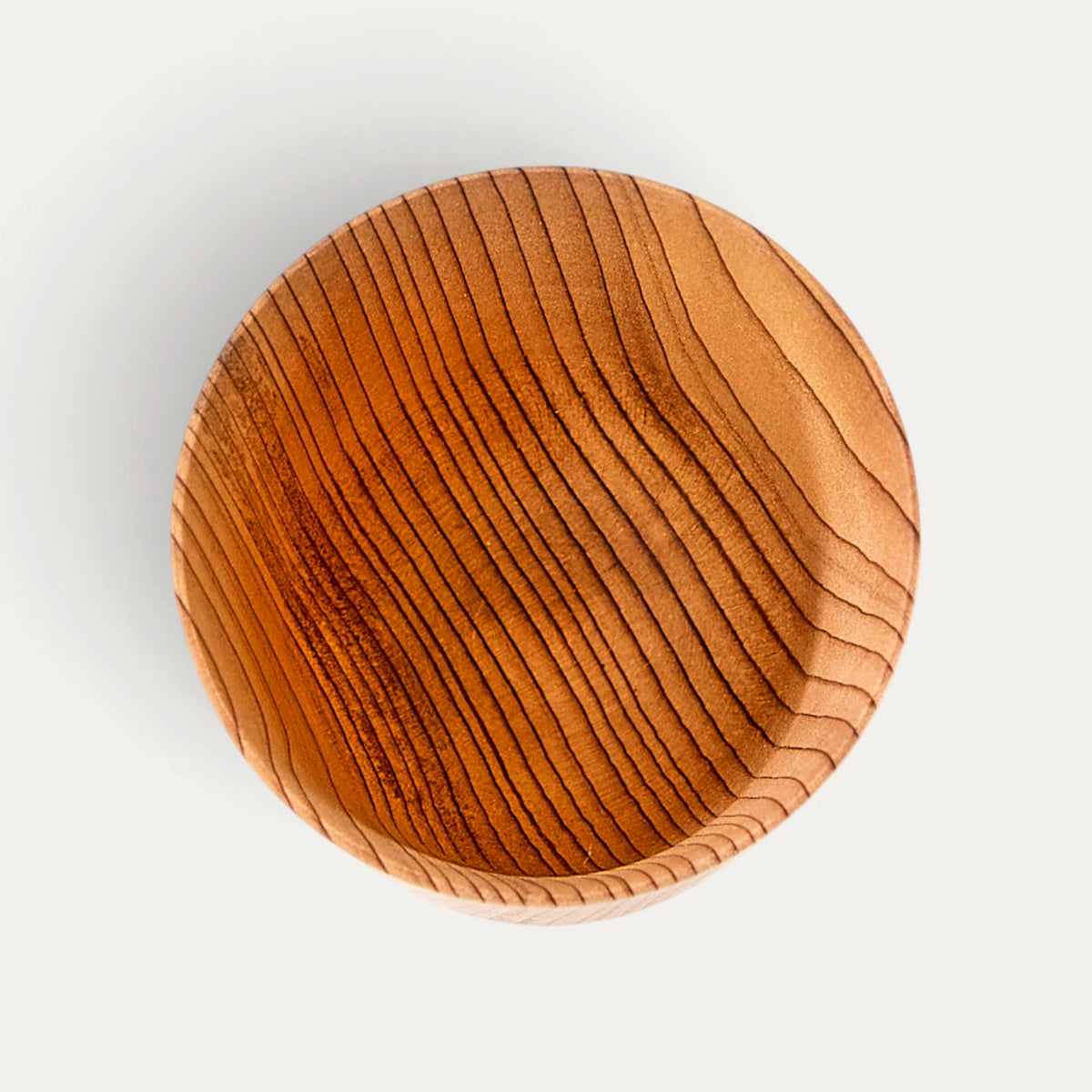 Sakéglas van Yoshino-cederhout