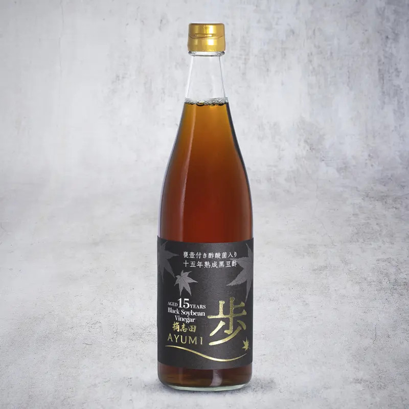 Vinaigre noir de riz et de soja 15 ans d'âge Vinaigre noir de riz et de soja 15 ans d'âge