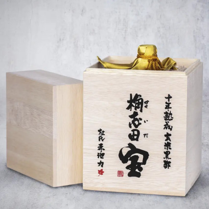 Zwarte rijstazijn 10 jaar oud