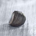 Ail noir de Aomori ou Mié