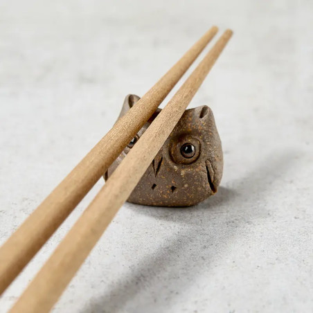 Resting craft chopsticks, owl head