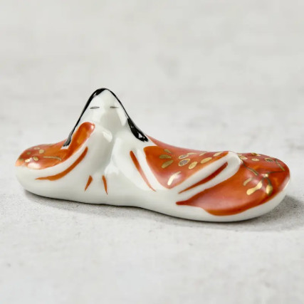 Handcrafted chopstick rest, hand-painted