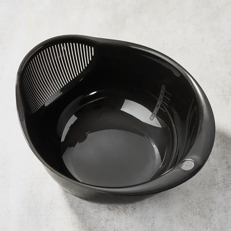 黒米の洗面台