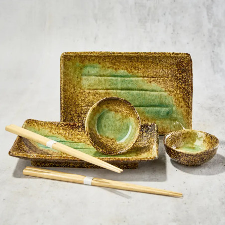 Duo Plates with Sushi Rect Iwashimizu and Soy Sauce Cups