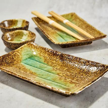 Duo Assiettes à sushis rectangulaires et coupelles à sauce soja assortie