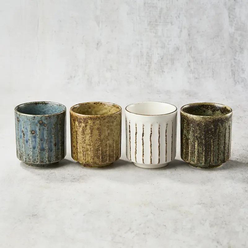 Set of 4 tea cups, shinogi pattern, 220 ml, φ7.4 × 8.1㎝ Set of 4 tea cups, shinogi pattern, 220 ml, φ7.4 × 8.1㎝
