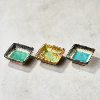 Trio von Sauce-Sauce oder motorisierten Tassen 