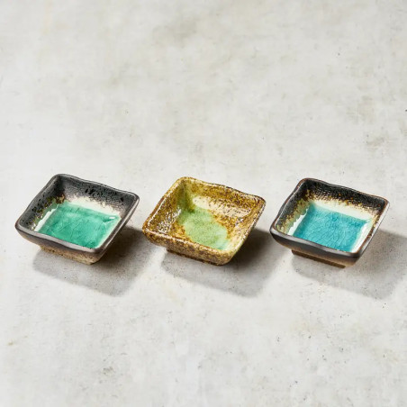 Трио от сос сос или моторизирани чаши