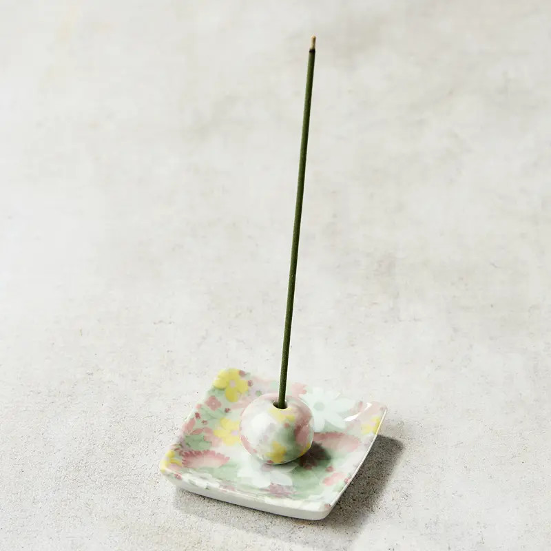 Coupelle à encens artisanale, motif floral, 5.5×5.5