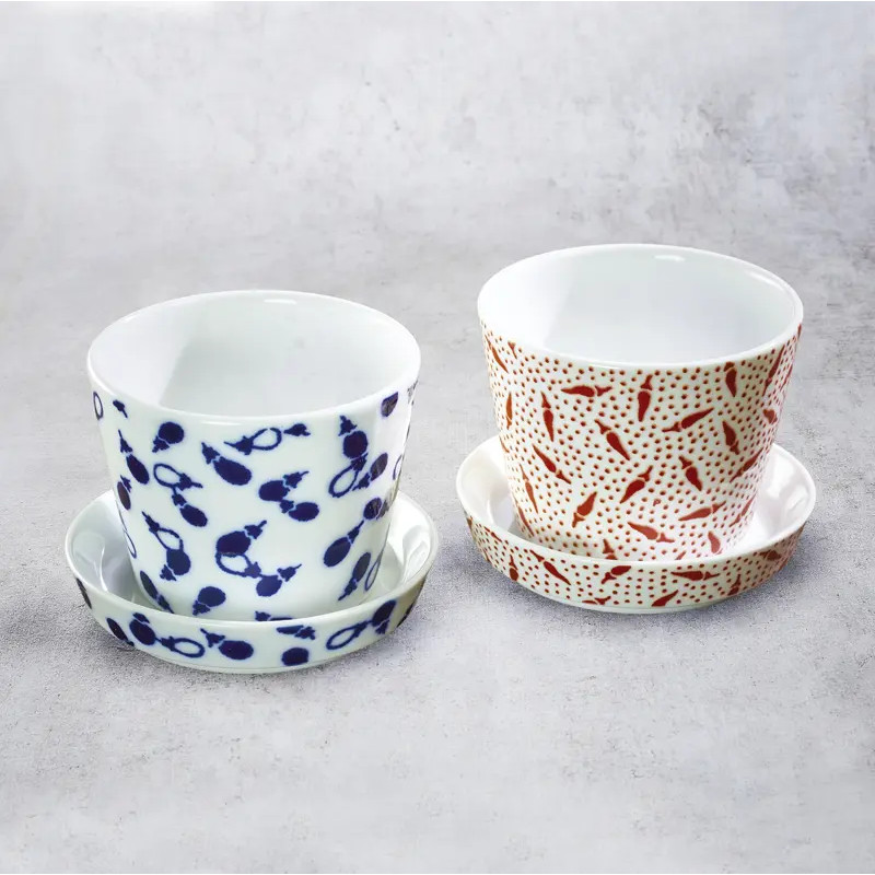 Copos de dupla e xícaras em Soba Porcelana Nikko Copos de dupla e xícaras em Soba Porcelana Nikko