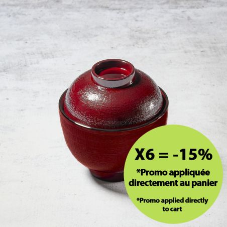 Traditionele miso-soepbak met luchtige lijnen en weefselpatroon