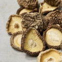 Διάμετρος ποδιού Shiitake 3-5 cm Διάμετρος ποδιού Shiitake 3-5 cm