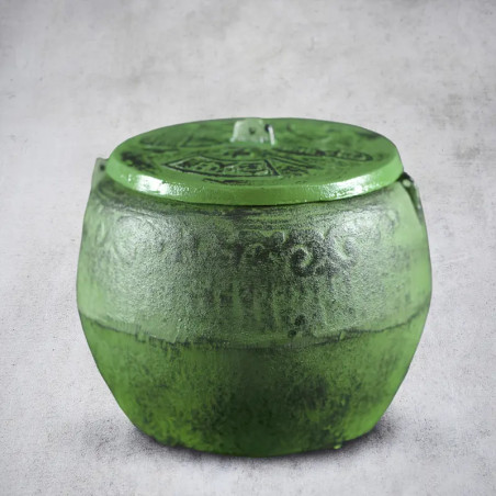 Cast iron jar for extinguishing coal