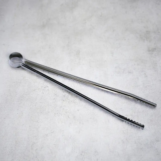 Charcoal barbecue clip