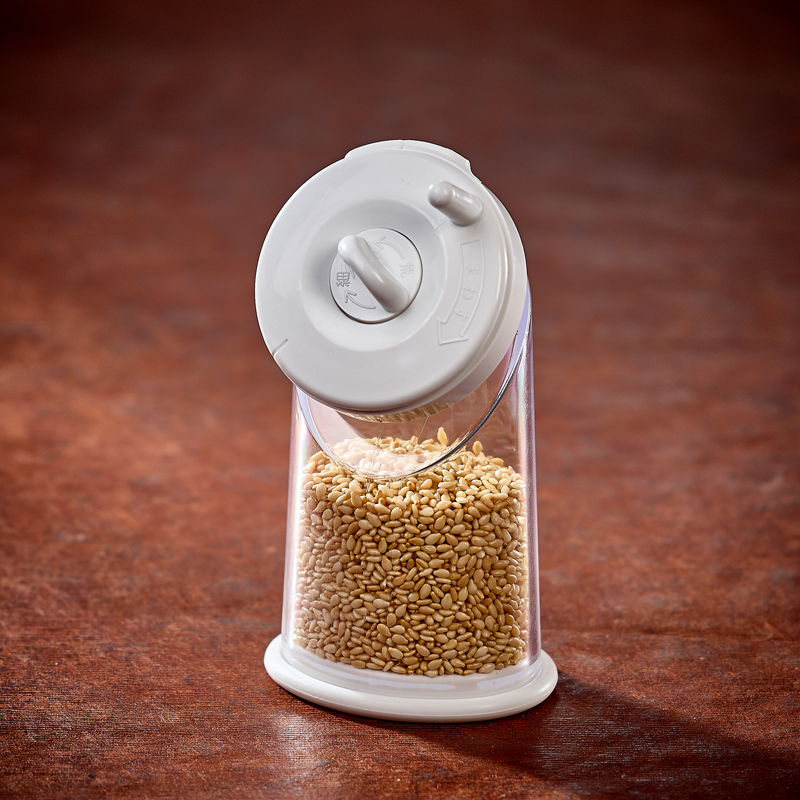 Sesame seed grinder