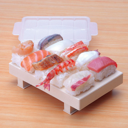 Sushi-schimmel zonder schimmel en Makisu-bord