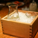 SakéまたはDashi Tugerineのカラフォン