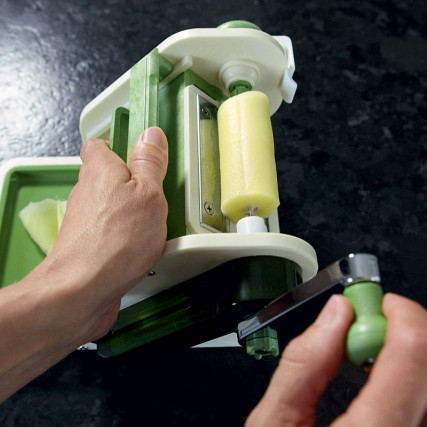 Vegetable or fruit cutter Material