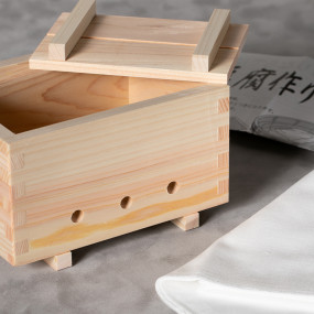 Hinoki cypress wood tofu or rice press Material