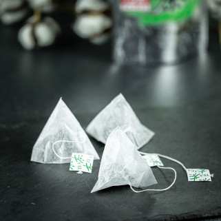 Органичен зелен чай Ужича в отделните сашета *