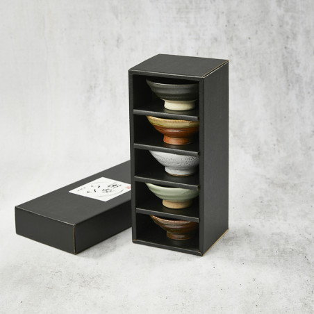 Sortimente de 5 cești în Sak, Sakazuki plat