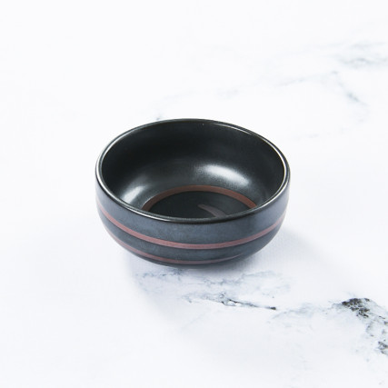 Black matte dish for tsukemono or mise en bouche
