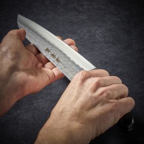 Santoku knife, 165 mm hammered blade