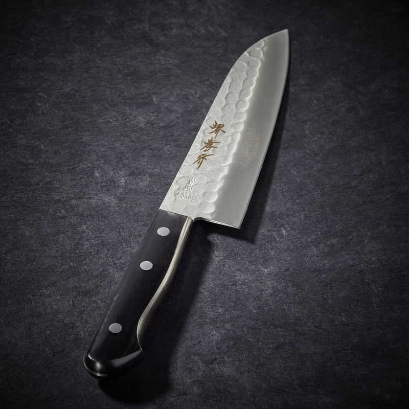 Couteau Santoku, lame martelée 165 mm