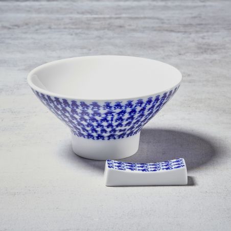 Pair of porcelain rice bowls and chopstick holders
