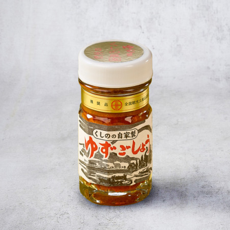 Yuzu Kosho rojo tradicional