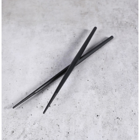 Baguettes octogonales noires