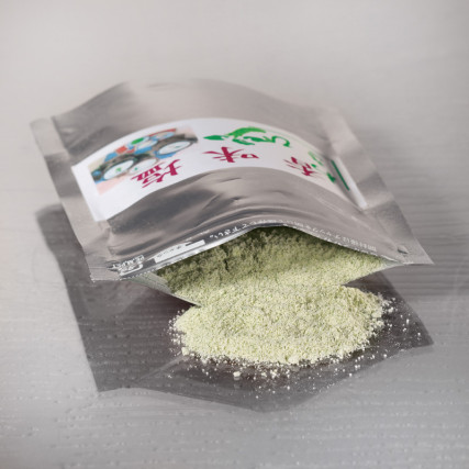 Morska solina aromatizirana v Wasabiju