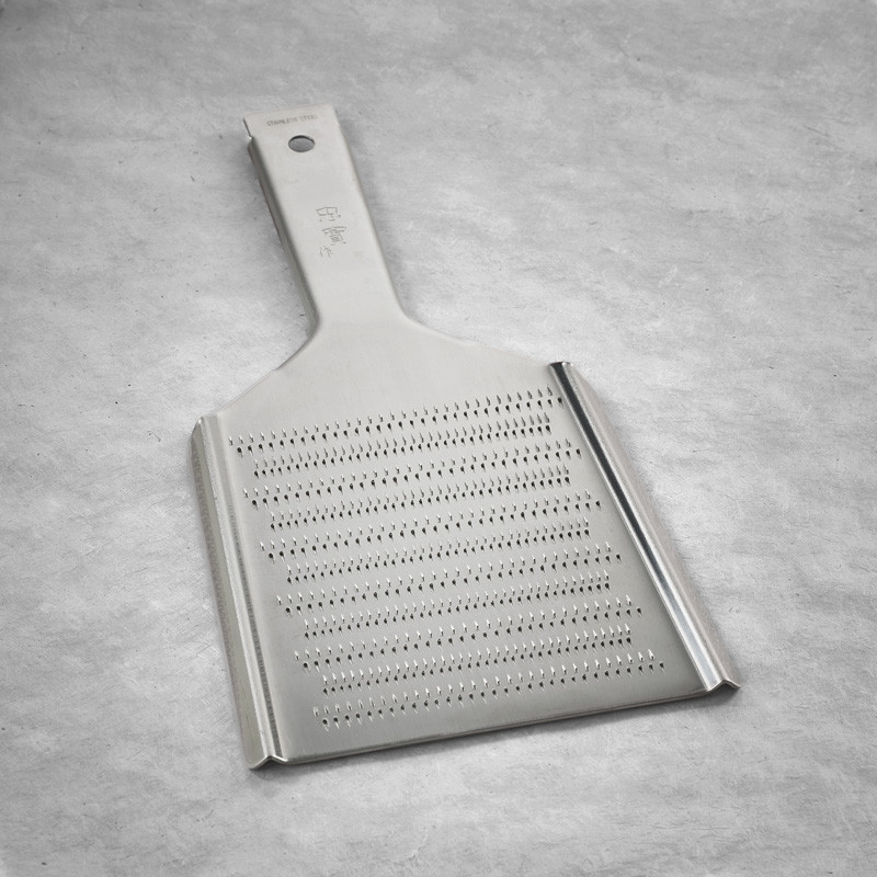 Grater in Wasabi Oroshigane stainless steel L Grater in Wasabi Oroshigane stainless steel L