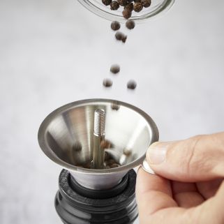Imbuto in acciaio inox per mulini 4 cm