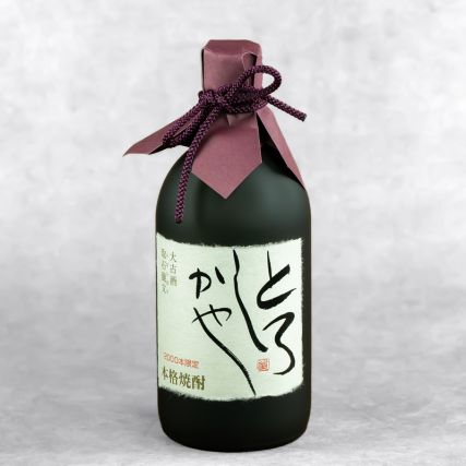 Shōchū de Reis und Barley Koshu daikoshu toroshikaya 