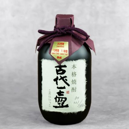 Shōchū de rýže Koshu Koddai-IKKO 11 let 
