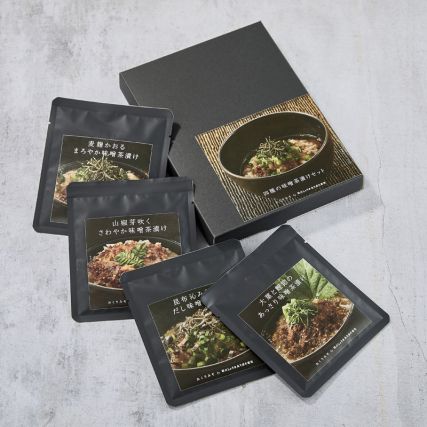 Příprava sortimentu Ochazuke4 Příchutě (5x16g)