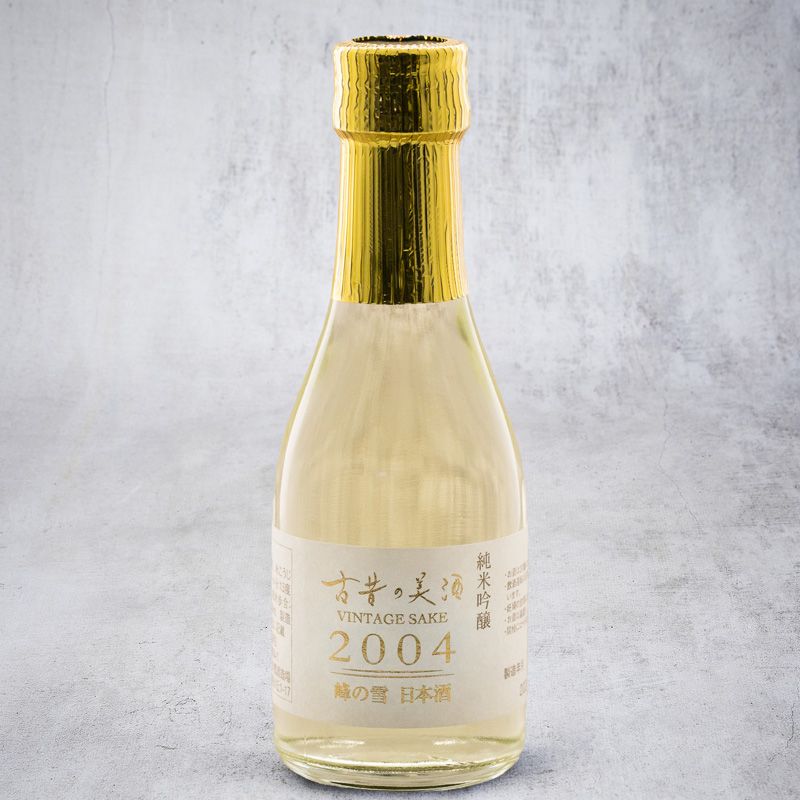 Minenoyuki Junmai Ginjo sake, vintage 2004 Minenoyuki Junmai Ginjo sake, vintage 2004
