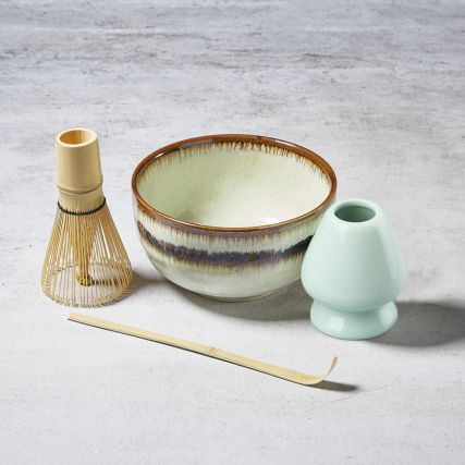 Matcha del servizio del tè realizzato in Giappone