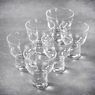 Sake čaša