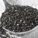 Semillas de sésamo negro tostadas
