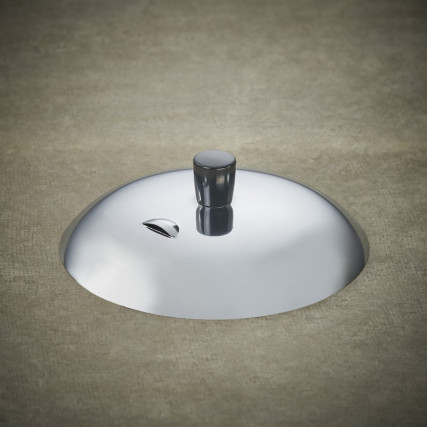 Oyako Don Poilon en zijn kookgerei Deksel